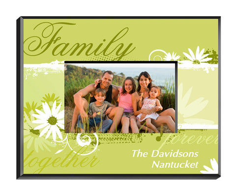 Delicate Daisy Frame - Family